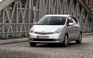   Toyota Prius Second Generation