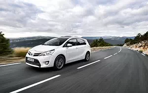   Toyota Verso - 2013