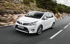   Toyota Verso - 2013