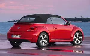   Volkswagen Beetle Cabriolet - 2013