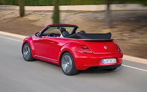   Volkswagen Beetle Cabriolet - 2013