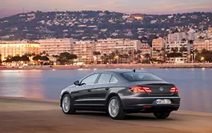   Volkswagen CC - 2012