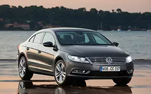   Volkswagen CC - 2012