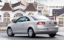   Volkswagen Eos - 2010