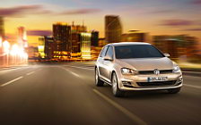   Volkswagen Golf 5door - 2012