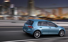   Volkswagen Golf 5door - 2012