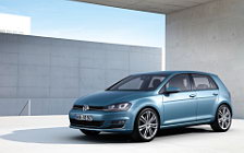   Volkswagen Golf 5door - 2012