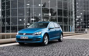   Volkswagen Golf TGI BlueMotion 5door - 2013