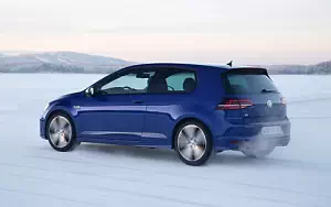   Volkswagen Golf R 3door - 2014