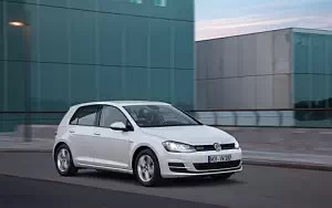   Volkswagen Golf TSI BlueMotion 5door - 2015