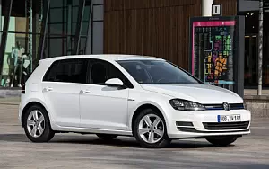   Volkswagen Golf TSI BlueMotion 5door - 2015