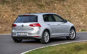   Volkswagen Golf TSI 5door - 2016