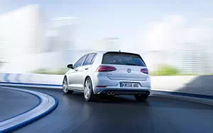   Volkswagen Golf GTE - 2017