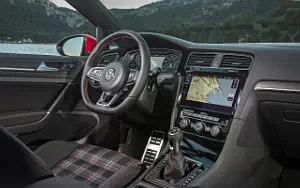   Volkswagen Golf GTI Performance 5door - 2017