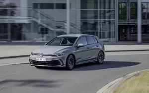   Volkswagen Golf eTSI R-Line - 2020