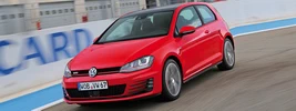 Volkswagen Golf GTI 3door - 2013