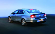 Volkswagen Passat - 2005