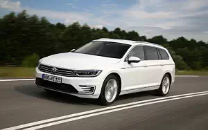   Volkswagen Passat Variant GTE - 2015