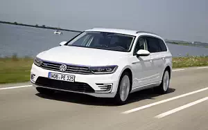   Volkswagen Passat Variant GTE - 2015