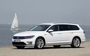   Volkswagen Passat Variant GTE - 2015