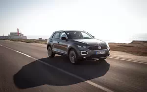   Volkswagen T-Roc 4MOTION - 2017