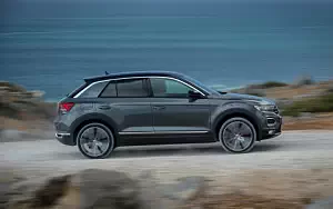   Volkswagen T-Roc 4MOTION - 2017