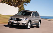   Volkswagen Tiguan Equipment Sport Style - 2011