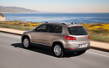   Volkswagen Tiguan Equipment Sport Style - 2011