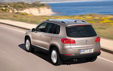   Volkswagen Tiguan Equipment Sport Style - 2011