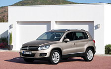   Volkswagen Tiguan Equipment Sport Style - 2011