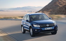   Volkswagen Tiguan Equipment Track Style - 2011