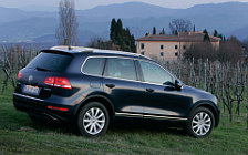   Volkswagen Touareg Hybrid - 2010