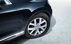   Volkswagen Touareg Edition X - 2012