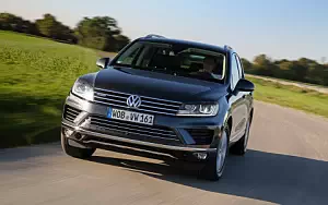   Volkswagen Touareg Hybrid - 2014