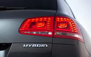   Volkswagen Touareg Hybrid - 2014