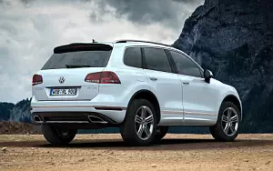   Volkswagen Touareg R-Line - 2014