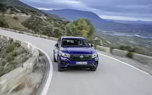   Volkswagen Touareg R - 2020