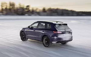   Volkswagen Touareg R - 2020
