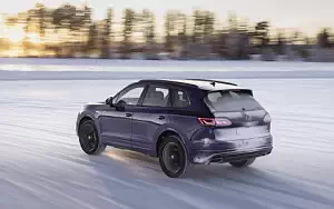   Volkswagen Touareg R - 2020
