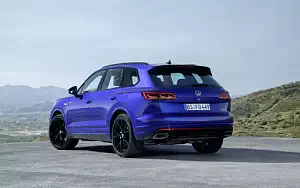   Volkswagen Touareg R - 2020
