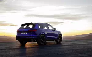   Volkswagen Touareg R - 2020
