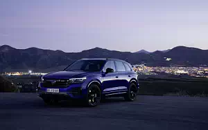   Volkswagen Touareg R - 2020