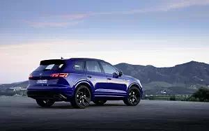   Volkswagen Touareg R - 2020