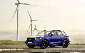   Volkswagen Touareg R - 2020