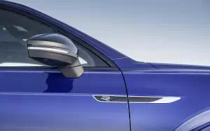   Volkswagen Touareg R - 2020