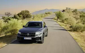   Volkswagen Touareg R eHybrid - 2023