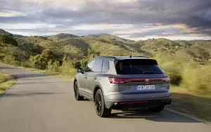   Volkswagen Touareg R eHybrid - 2023