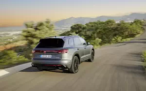   Volkswagen Touareg R eHybrid - 2023