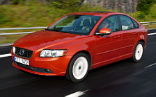   Volvo S40 - 2011