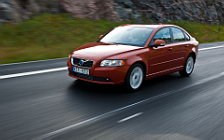   Volvo S40 - 2011